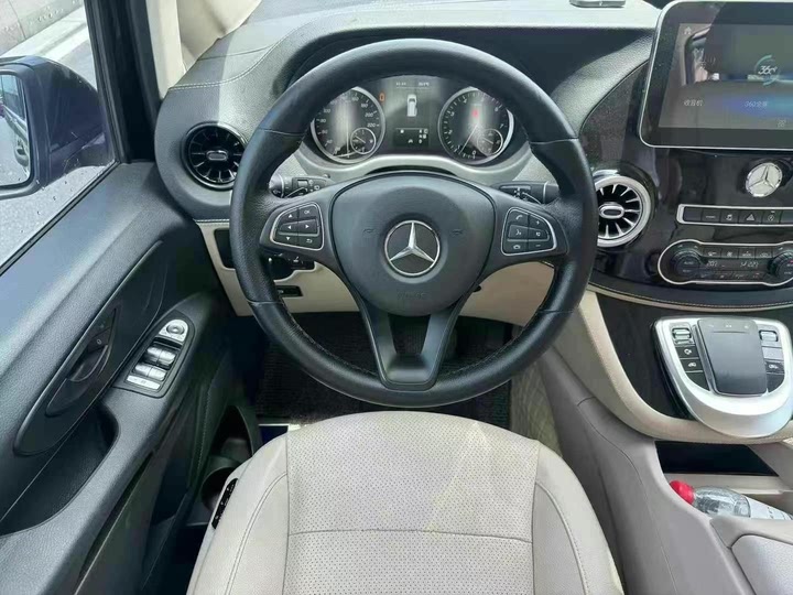 Фото 7 - Mercedes-Benz Vito