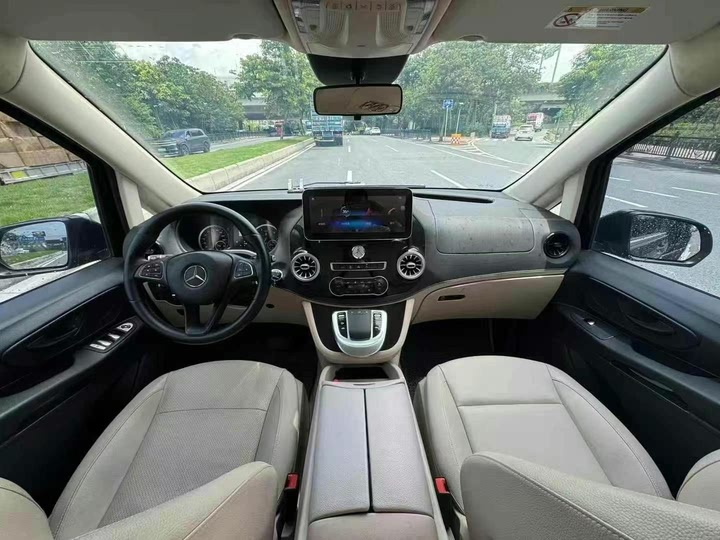 Фото 8 - Mercedes-Benz Vito