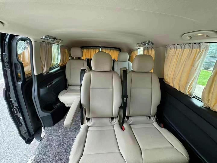 Фото 9 - Mercedes-Benz Vito