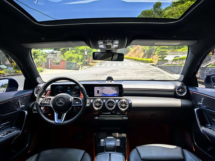 Фото 6 - Mercedes-Benz A-Class