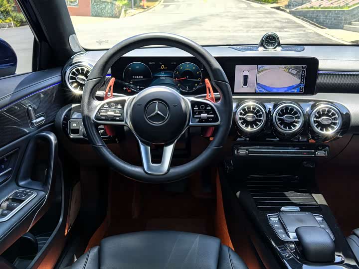 Фото 7 - Mercedes-Benz A-Class