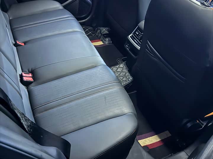 Фото 12 - Dongfeng Aeolus Yixuan Max