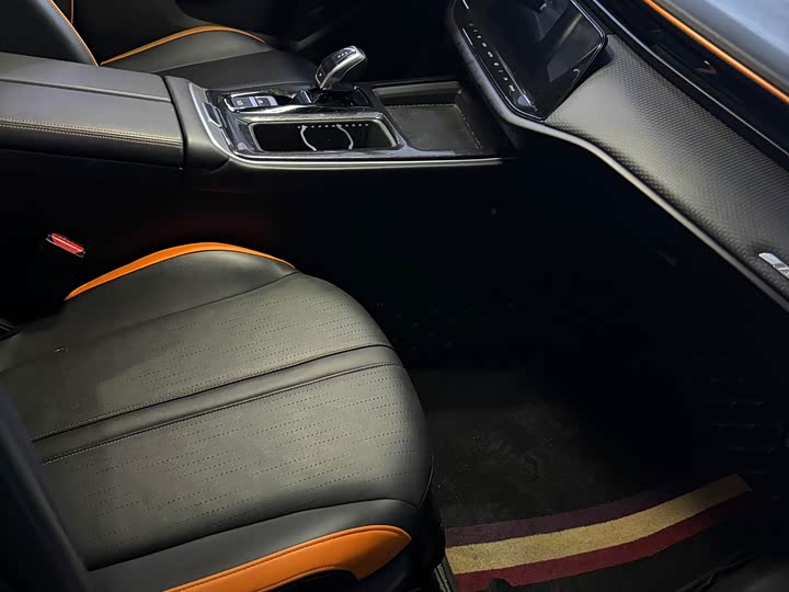 Фото 13 - Dongfeng Aeolus Yixuan Max