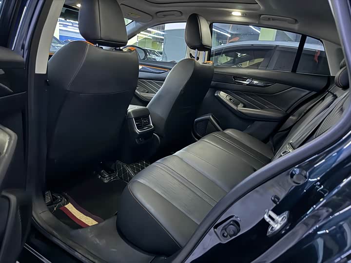 Фото 8 - Dongfeng Aeolus Yixuan Max