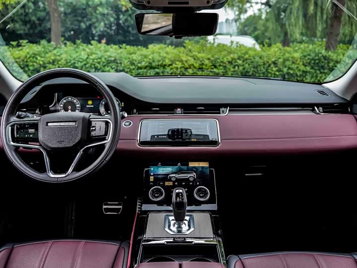 Фото 14 - Land Rover Range Rover Evoque L