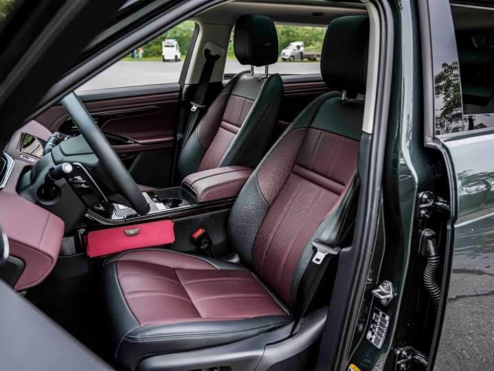 Фото 15 - Land Rover Range Rover Evoque L