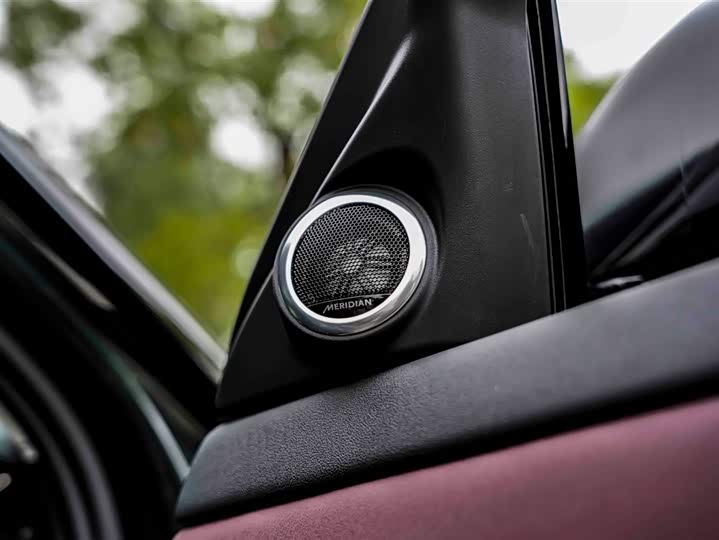 Фото 20 - Land Rover Range Rover Evoque L