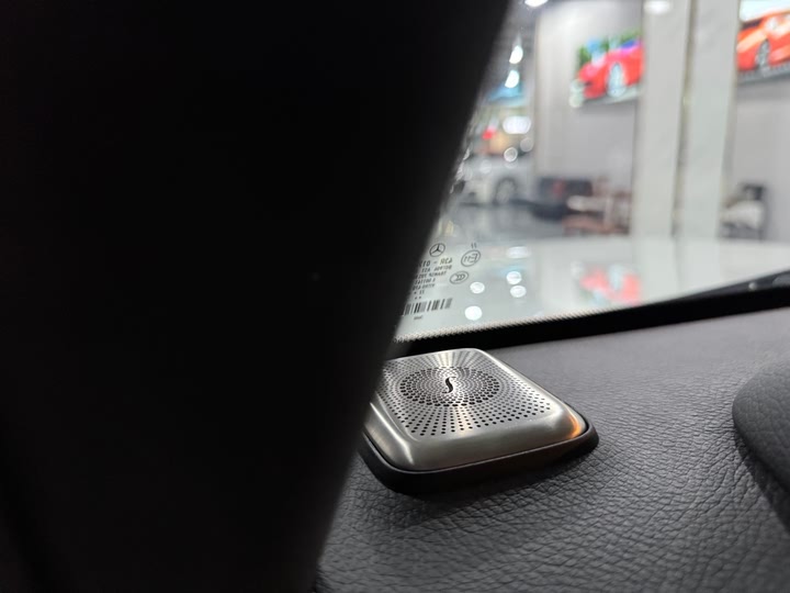 Фото 12 - Mercedes-Benz G-Class