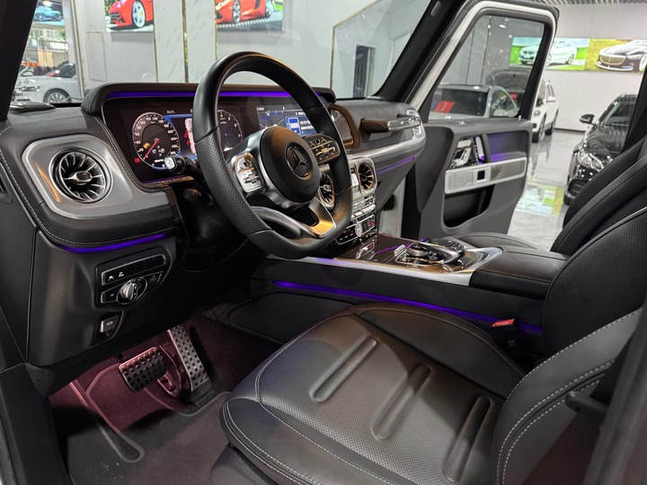 Фото 4 - Mercedes-Benz G-Class