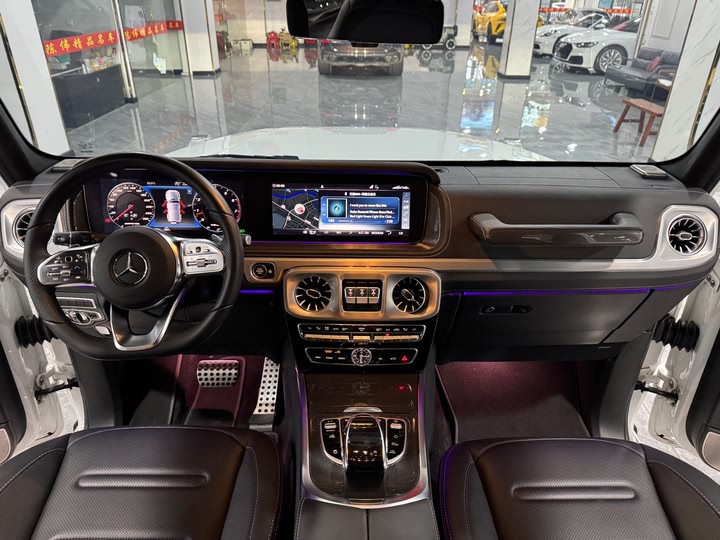 Фото 6 - Mercedes-Benz G-Class