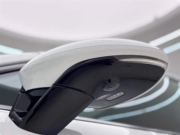 Фото 10 - Porsche Panamera