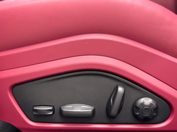 Фото 13 - Porsche Panamera