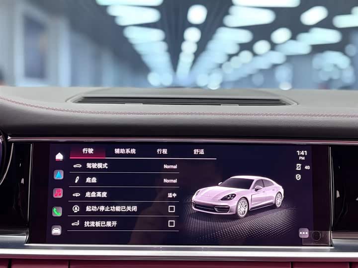 Фото 15 - Porsche Panamera