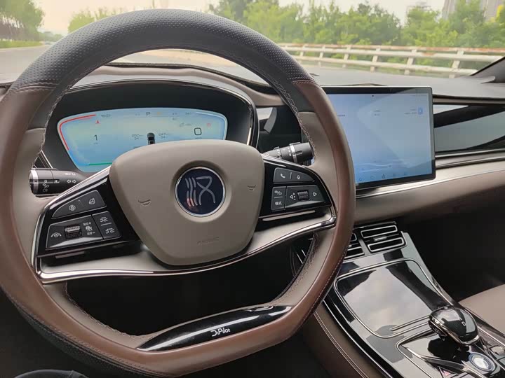 Фото 11 - BYD Han