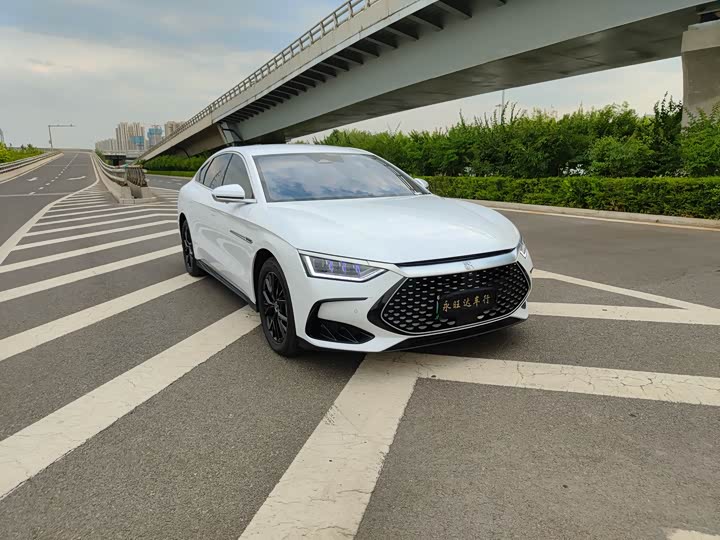 Фото 3 - BYD Han