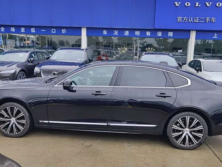 Фото 7 - Volvo S90