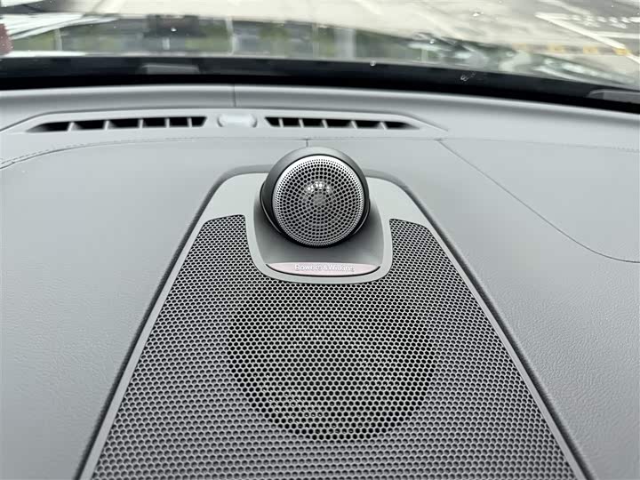 Фото 12 - Volvo XC60 Hybrid