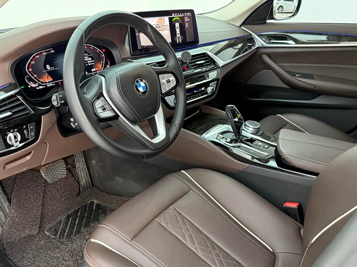 Фото 7 - BMW 5 Series
