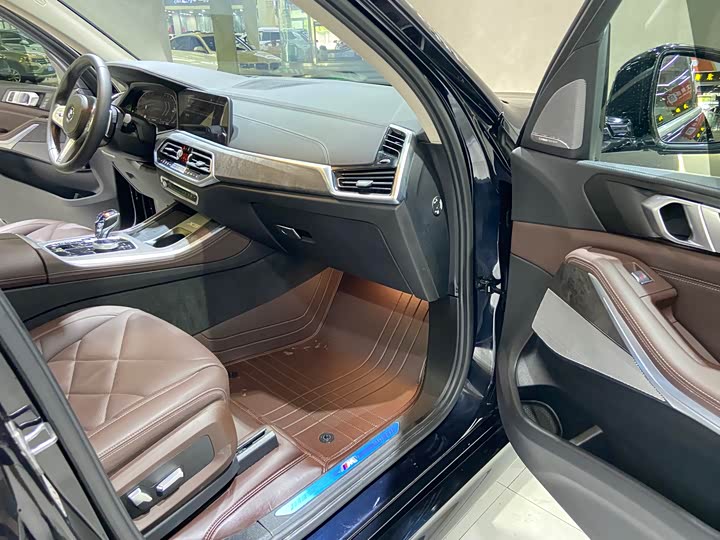 Фото 10 - BMW X5