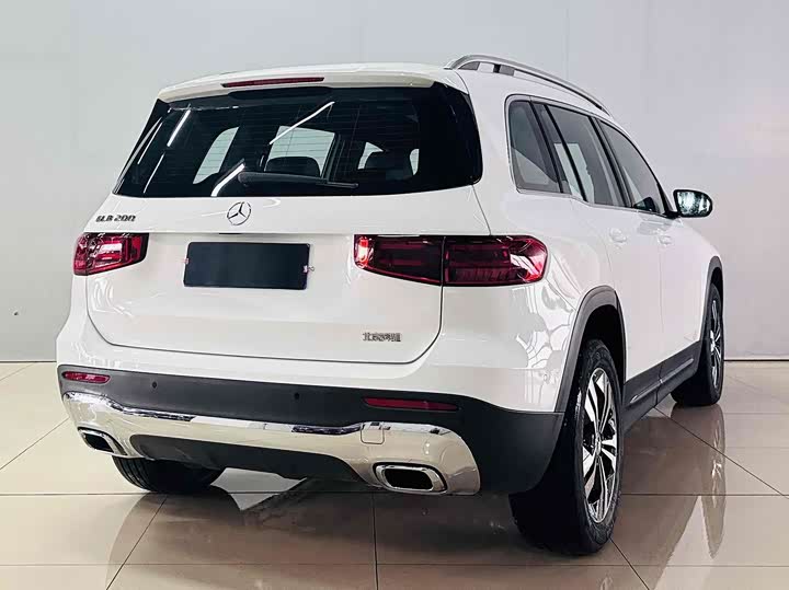 Фото 4 - Mercedes-Benz GLB-Class