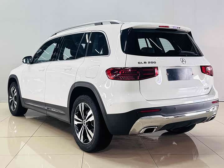 Фото 5 - Mercedes-Benz GLB-Class