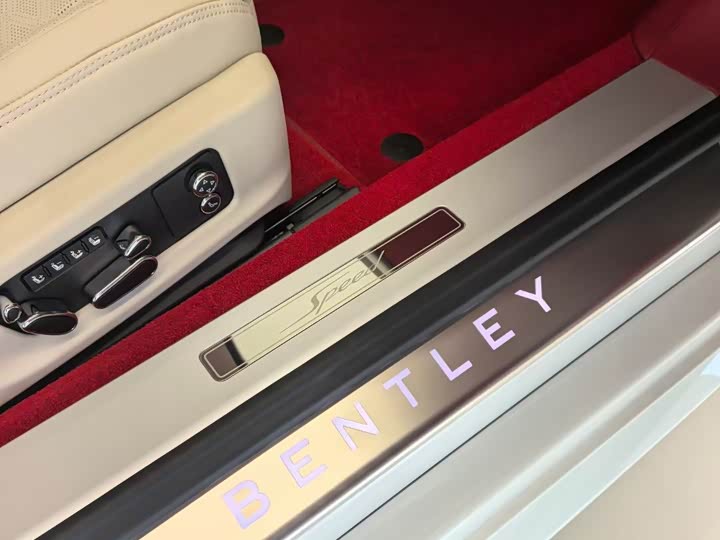 Photo 5 - Bentley Continental GT