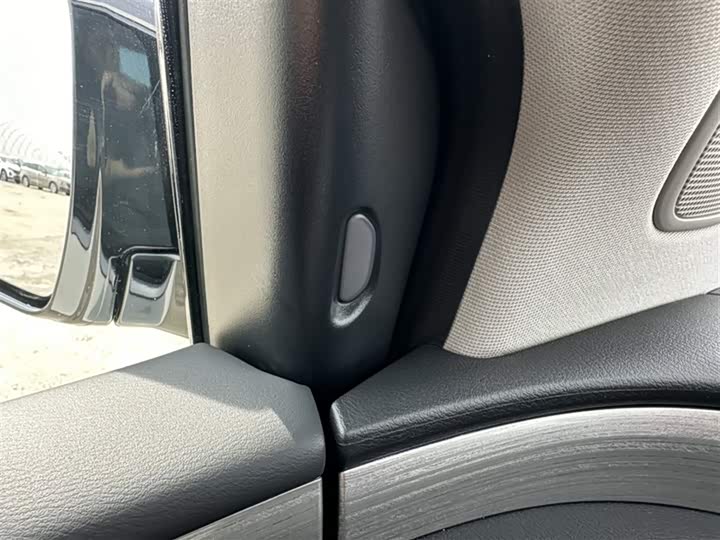 Фото 13 - Nissan Murano