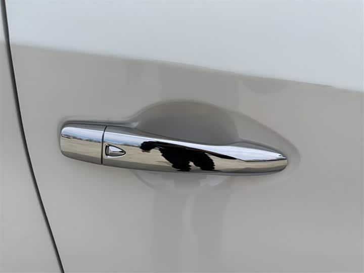 Фото 17 - Nissan Murano