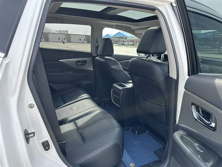 Фото 18 - Nissan Murano