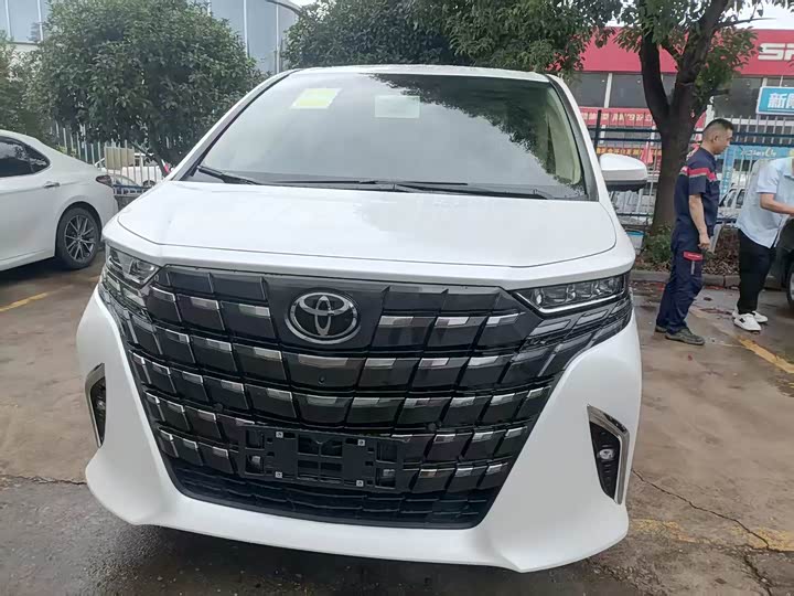 Photo 1 - Toyota Alphard