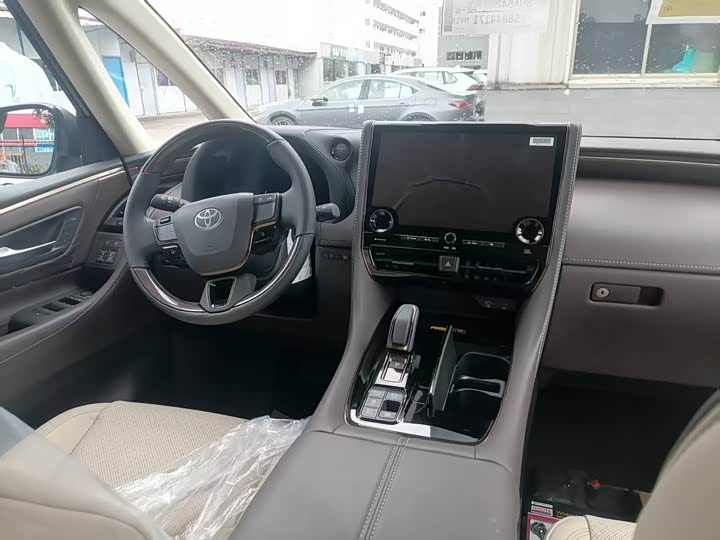 Photo 6 - Toyota Alphard
