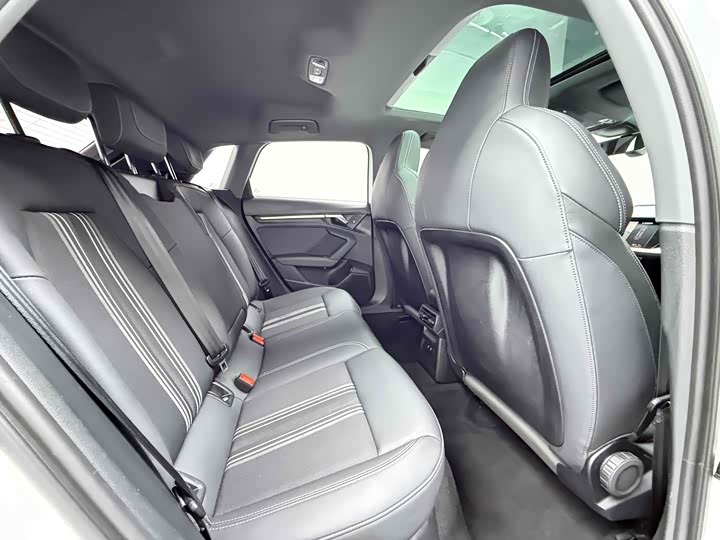 Фото 14 - Audi A3