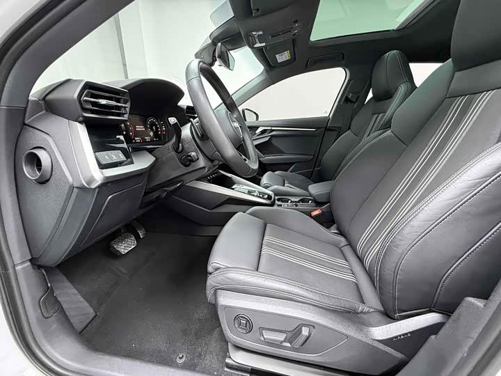 Фото 9 - Audi A3