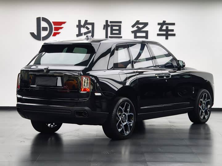 Фото 3 - Rolls-Royce Cullinan