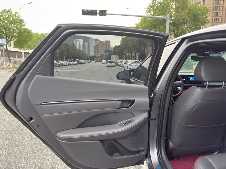 Фото 20 - Hyundai Sonata N Line