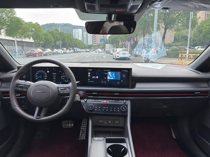 Фото 22 - Hyundai Sonata N Line