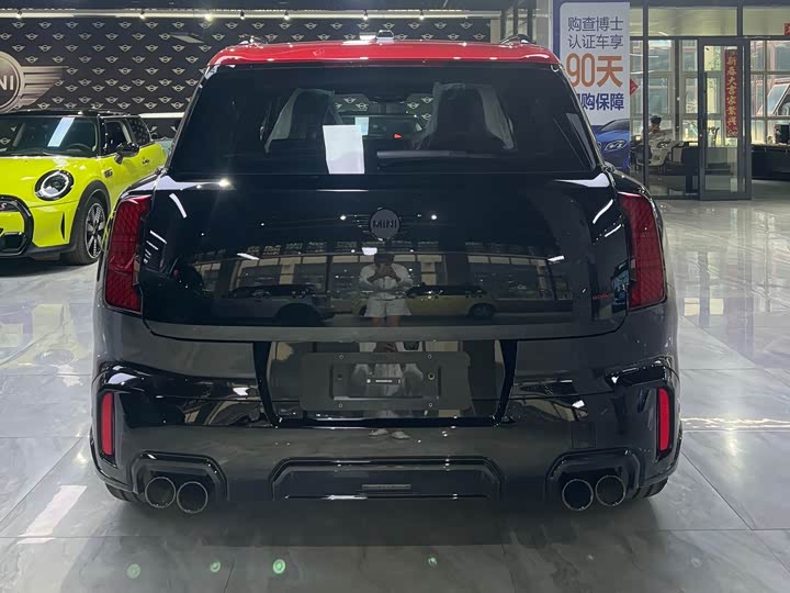 Фото 4 - Mini Countryman JCW