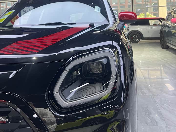 Фото 5 - Mini Countryman JCW