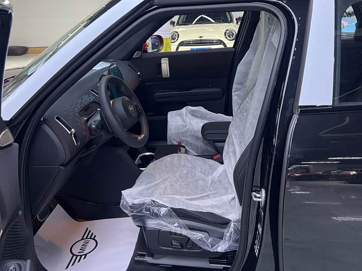 Фото 9 - Mini Countryman JCW