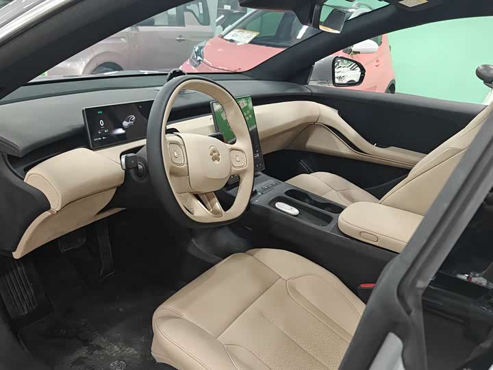 Фото 4 - Nio ET5T