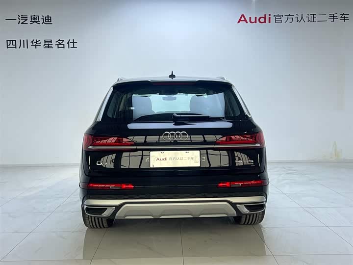 Фото 5 - Audi Q7