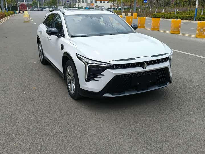 Фото 3 - Bestune B70S