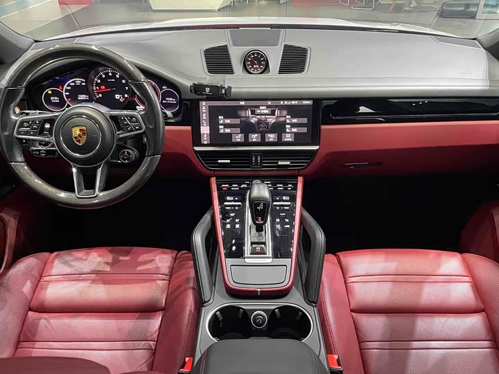 Фото 12 - Porsche Cayenne