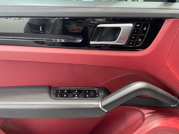 Фото 21 - Porsche Cayenne