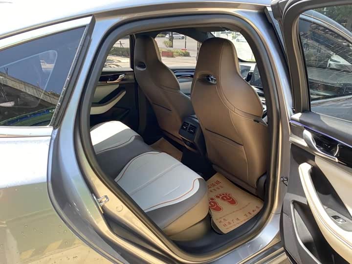 Фото 10 - BYD Qin Plus