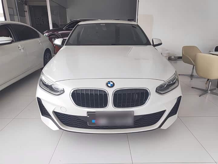 Фото 5 - BMW 1 Series