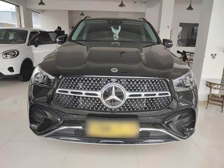 Фото 13 - Mercedes-Benz GLE-Class