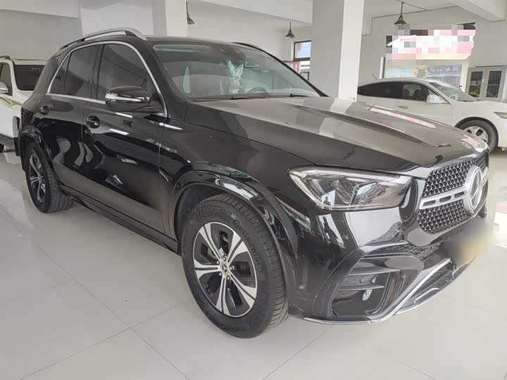 Фото 14 - Mercedes-Benz GLE-Class