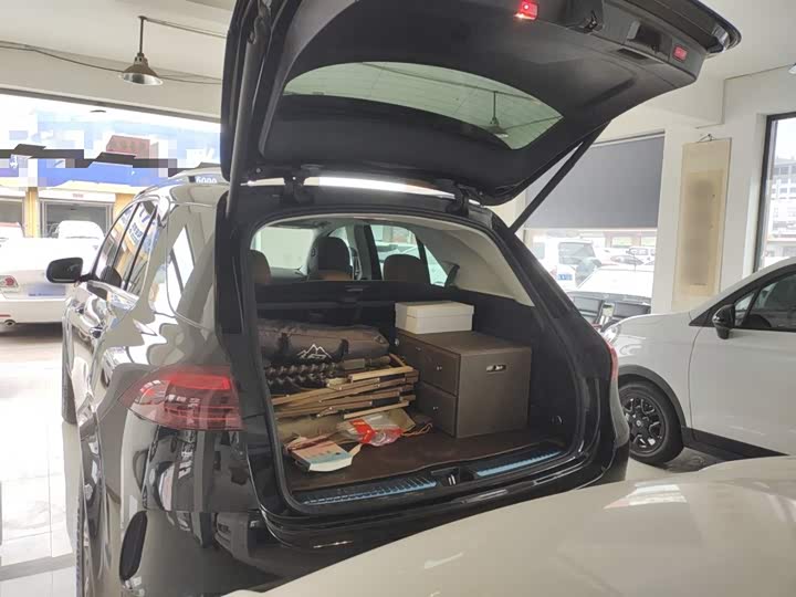 Фото 20 - Mercedes-Benz GLE-Class