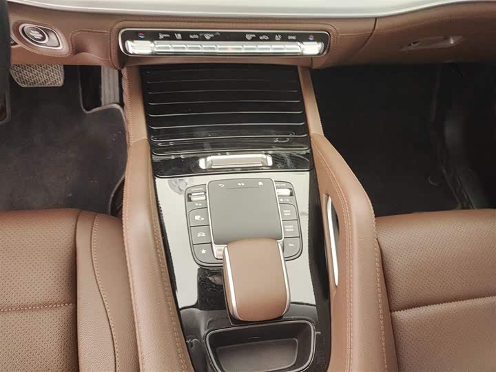 Фото 4 - Mercedes-Benz GLE-Class